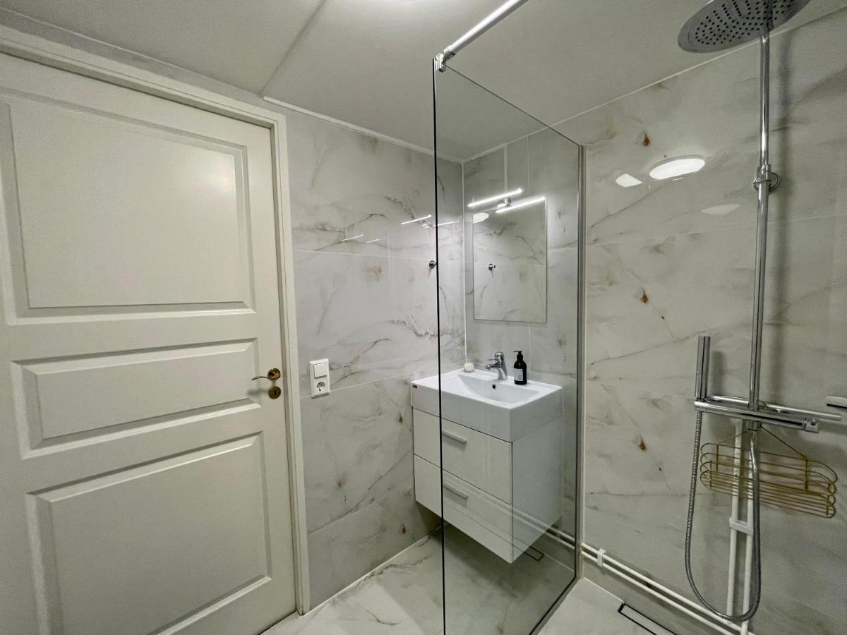 Vid Gekas Ullared Boende B&B Ngoại thất bức ảnh