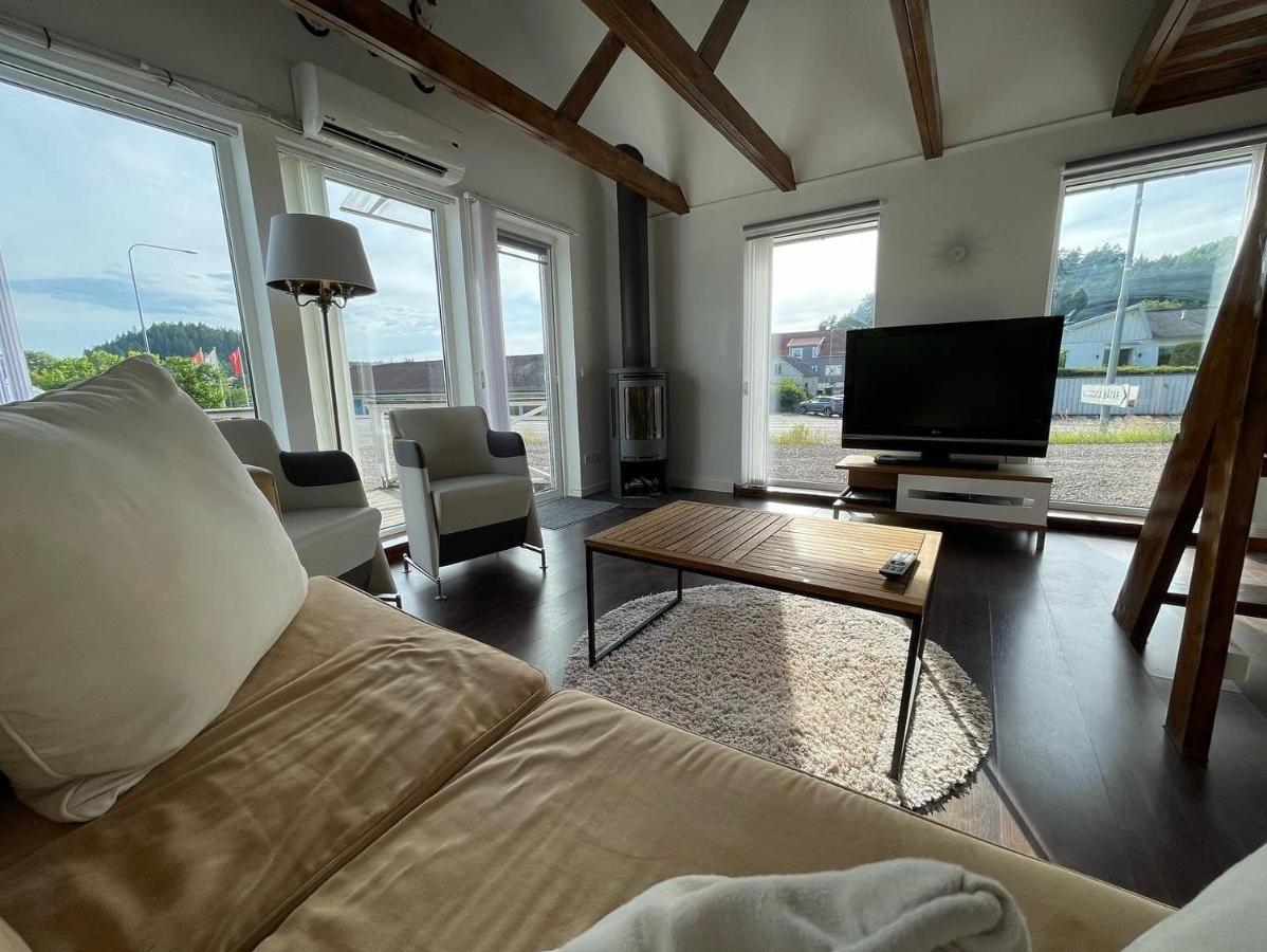 Vid Gekas Ullared Boende B&B Ngoại thất bức ảnh