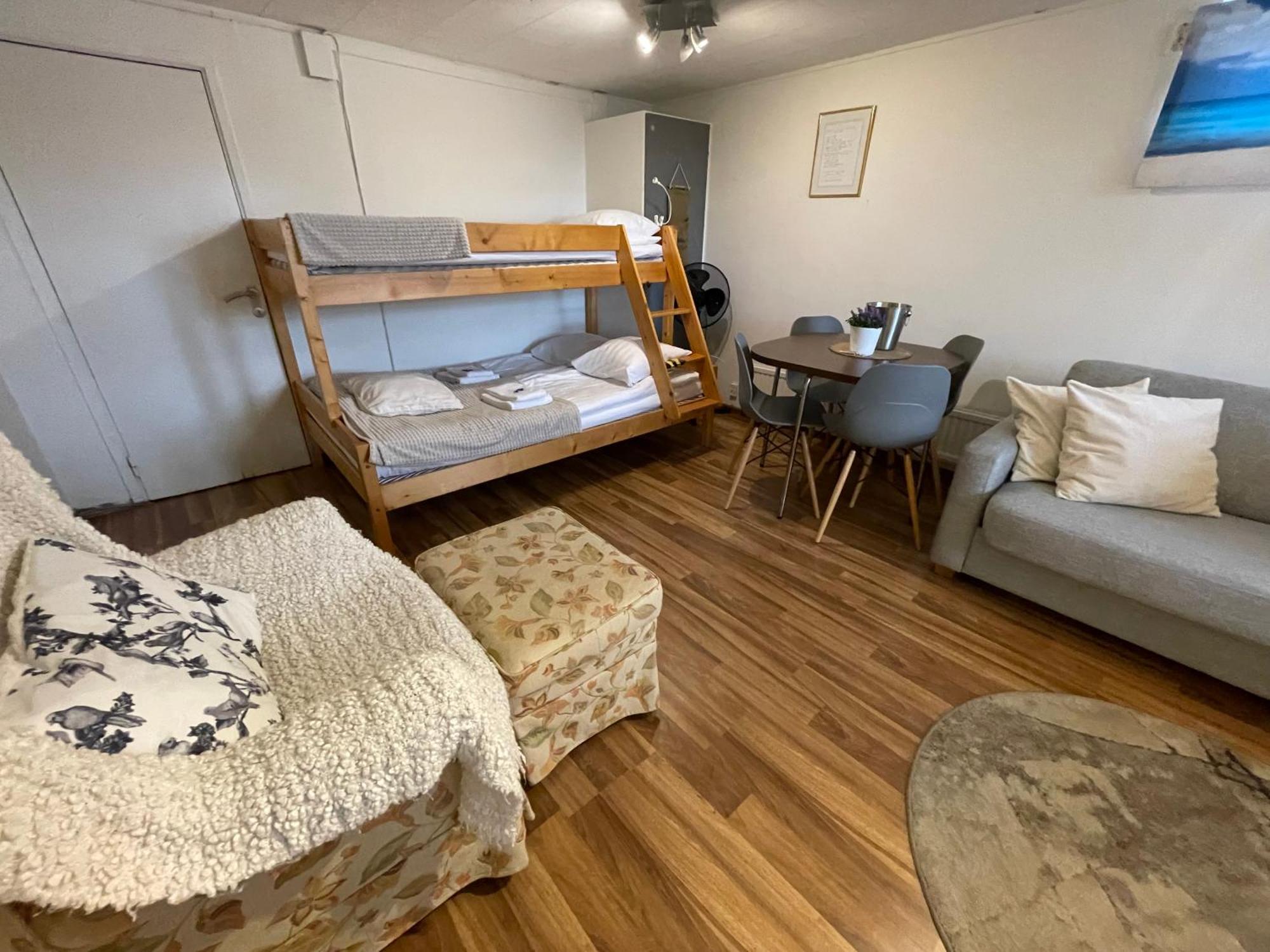 Vid Gekas Ullared Boende B&B Ngoại thất bức ảnh